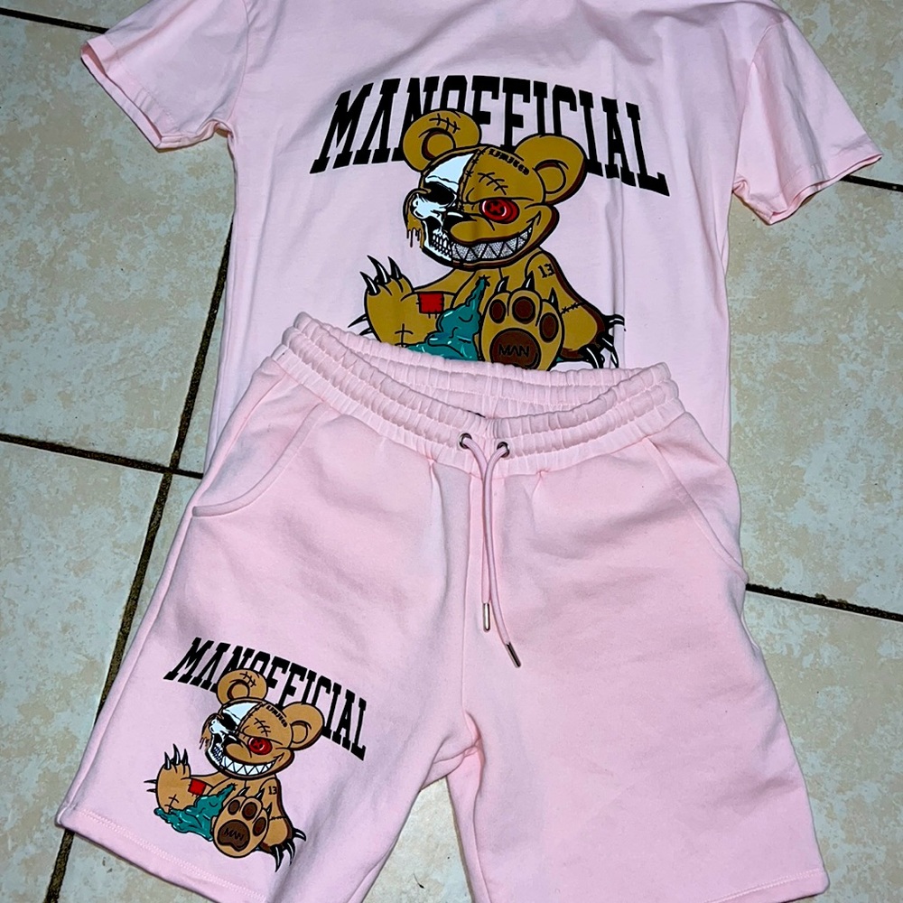 Top and bottom suit color pink